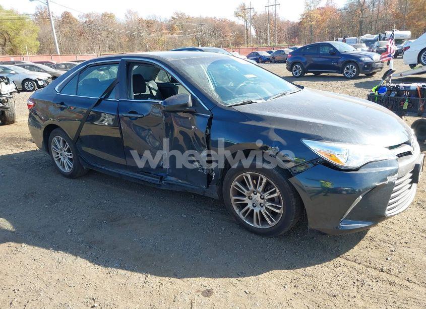 Photo 19 of 2015 Toyota Camry LE (VIN 4T4BF1FK6FR450924)