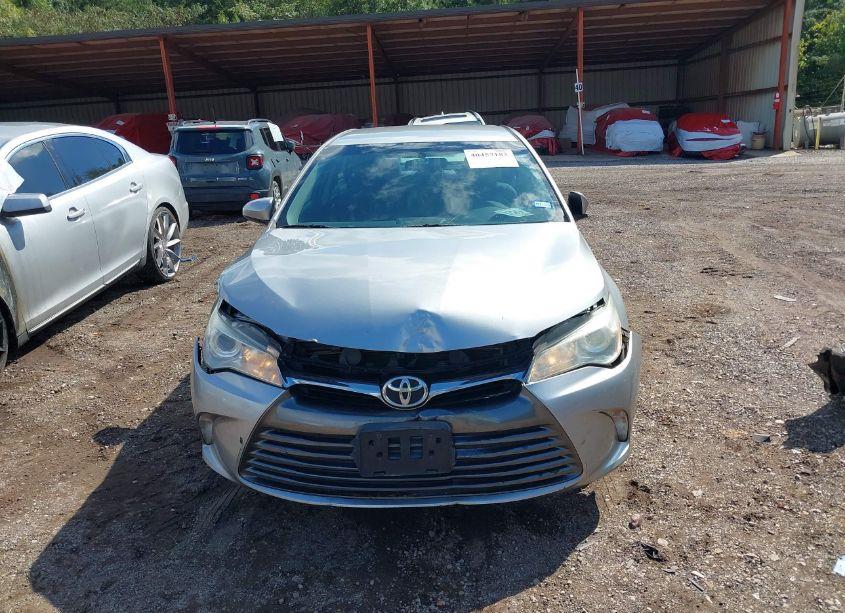 Photo 12 of 2015 Toyota Camry LE (VIN 4T4BF1FK6FR497922)