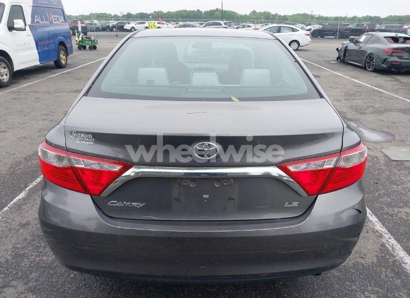 Photo 16 of 2015 Toyota Camry LE (VIN 4T4BF1FK6FR511849)