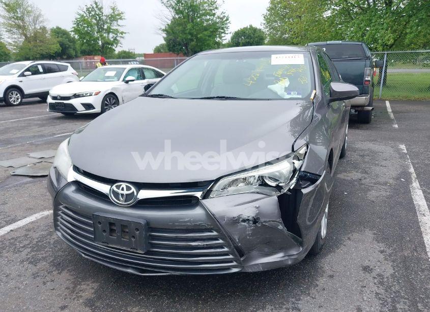 Photo 6 of 2015 Toyota Camry LE (VIN 4T4BF1FK6FR511849)