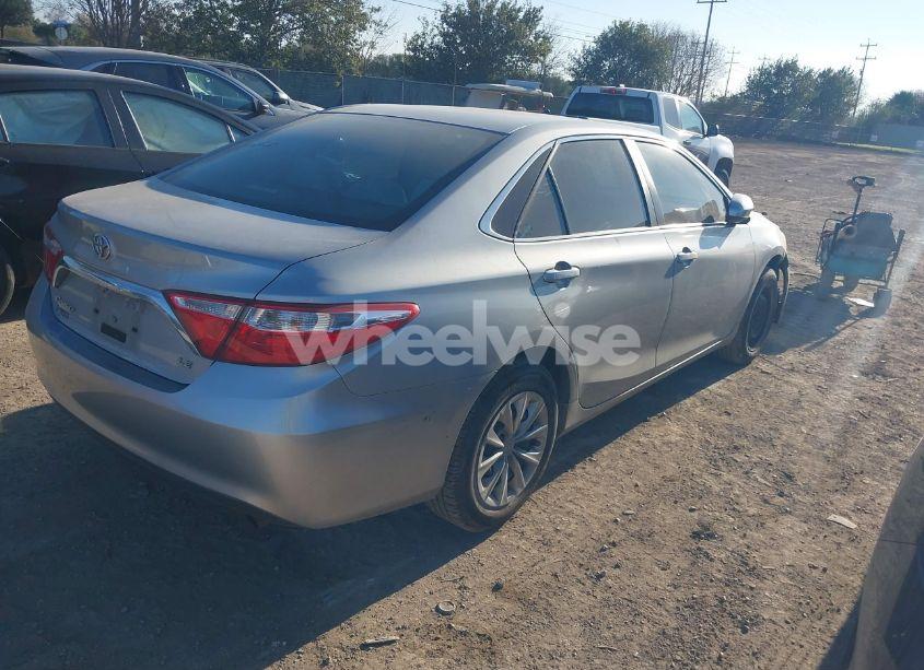Photo 4 of 2016 Toyota Camry LE (VIN 4T4BF1FK6GR539538)