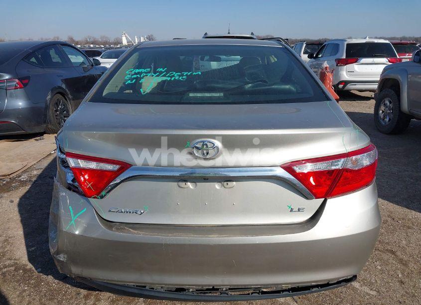 Photo 16 of 2016 Toyota Camry LE (VIN 4T4BF1FK6GR542665)