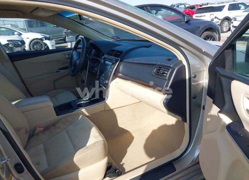 Photo 5 of 2016 Toyota Camry LE (VIN 4T4BF1FK6GR542665)