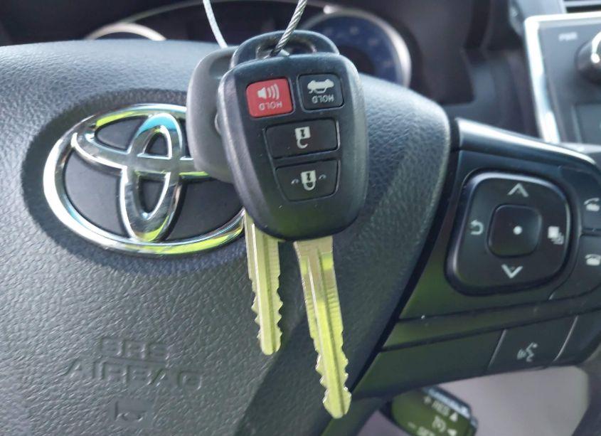 Photo 11 of 2016 Toyota Camry LE (VIN 4T4BF1FK6GR557148)