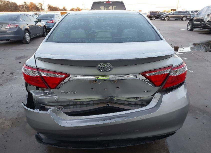 Photo 6 of 2016 Toyota Camry LE (VIN 4T4BF1FK6GR557148)
