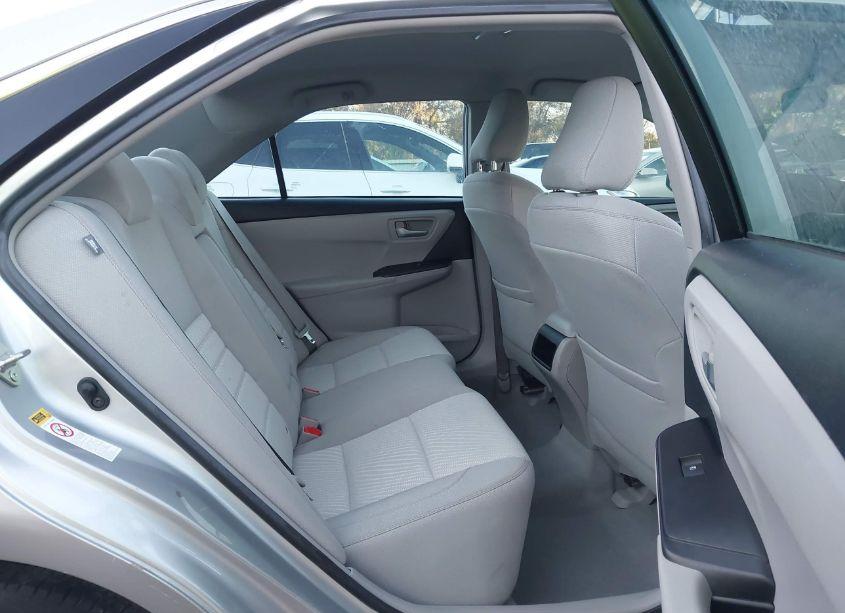 Photo 8 of 2016 Toyota Camry LE (VIN 4T4BF1FK6GR557148)