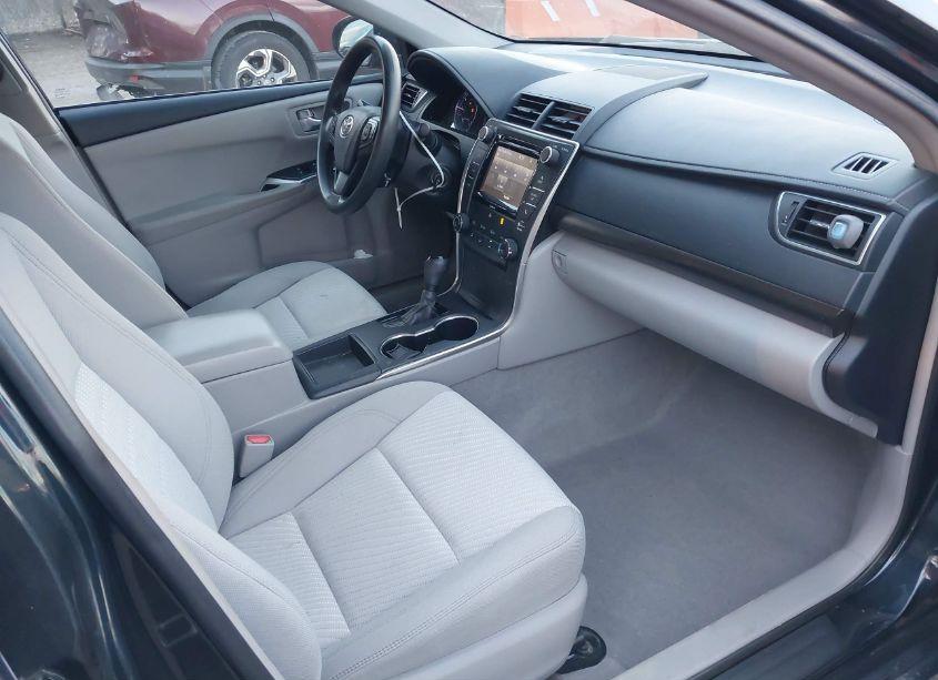 Photo 5 of 2016 Toyota Camry LE (VIN 4T4BF1FK6GR568909)