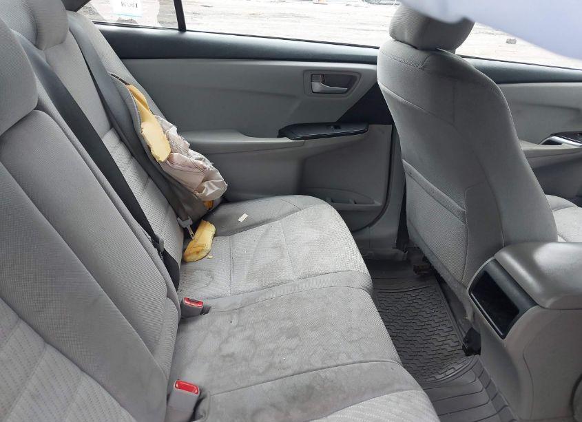 Photo 8 of 2016 Toyota Camry LE/SE/XLE/XSE (VIN 4T4BF1FK6GR573219)