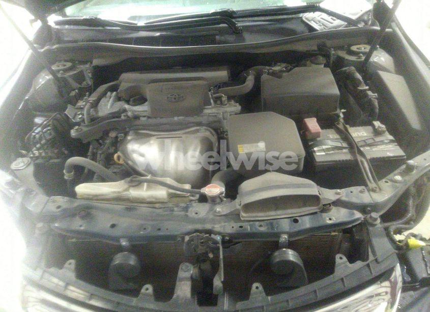 Photo 10 of 2016 Toyota Camry LE (VIN 4T4BF1FK6GR574273)