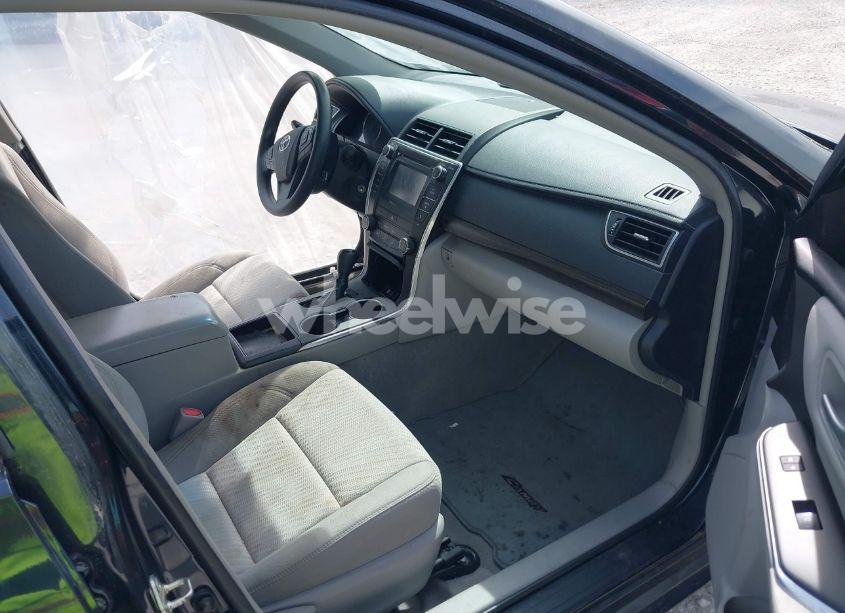 Photo 5 of 2016 Toyota Camry LE (VIN 4T4BF1FK6GR574273)