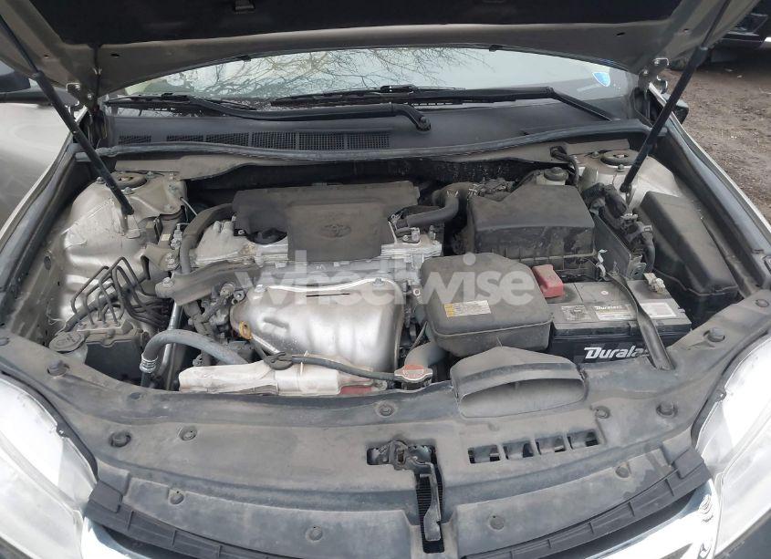 Photo 10 of 2016 Toyota Camry LE (VIN 4T4BF1FK6GR577626)