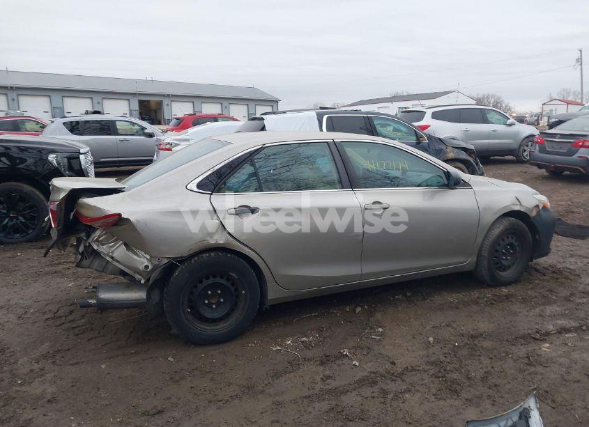 Photo 14 of 2016 Toyota Camry LE (VIN 4T4BF1FK6GR577626)