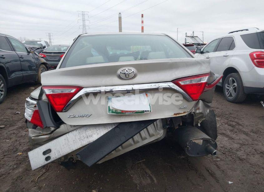 Photo 17 of 2016 Toyota Camry LE (VIN 4T4BF1FK6GR577626)