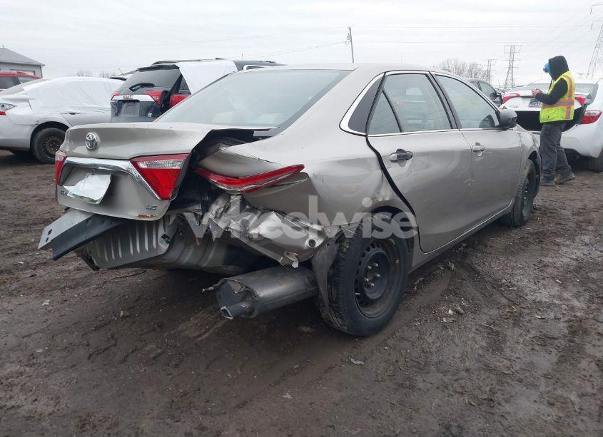 Photo 4 of 2016 Toyota Camry LE (VIN 4T4BF1FK6GR577626)