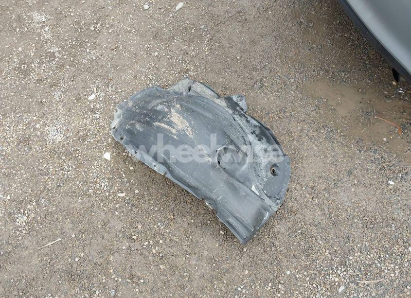 Photo 12 of 2016 Toyota Camry LE (VIN 4T4BF1FK6GR579070)