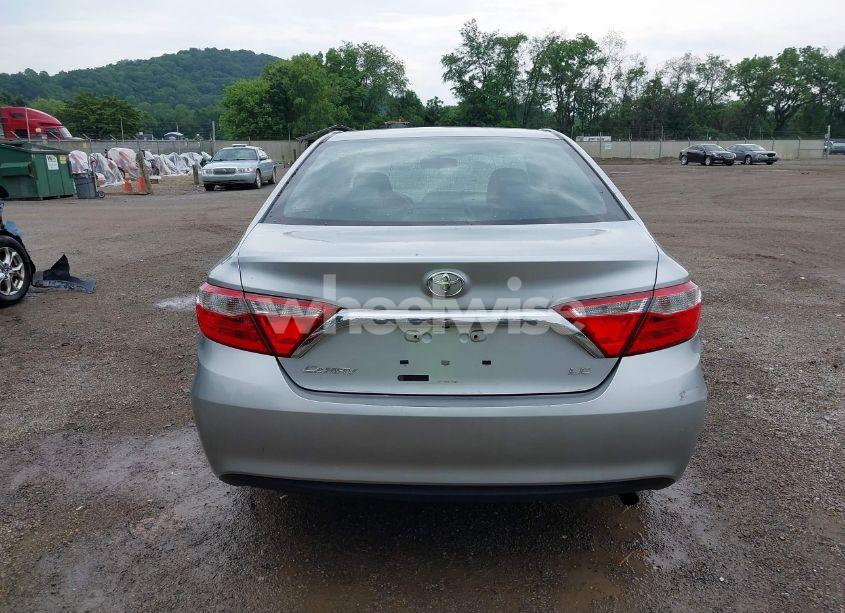 Photo 17 of 2016 Toyota Camry LE (VIN 4T4BF1FK6GR579070)