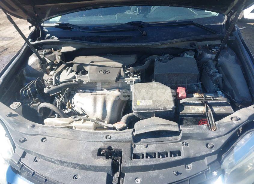 Photo 10 of 2016 Toyota Camry LE (VIN 4T4BF1FK6GR579599)