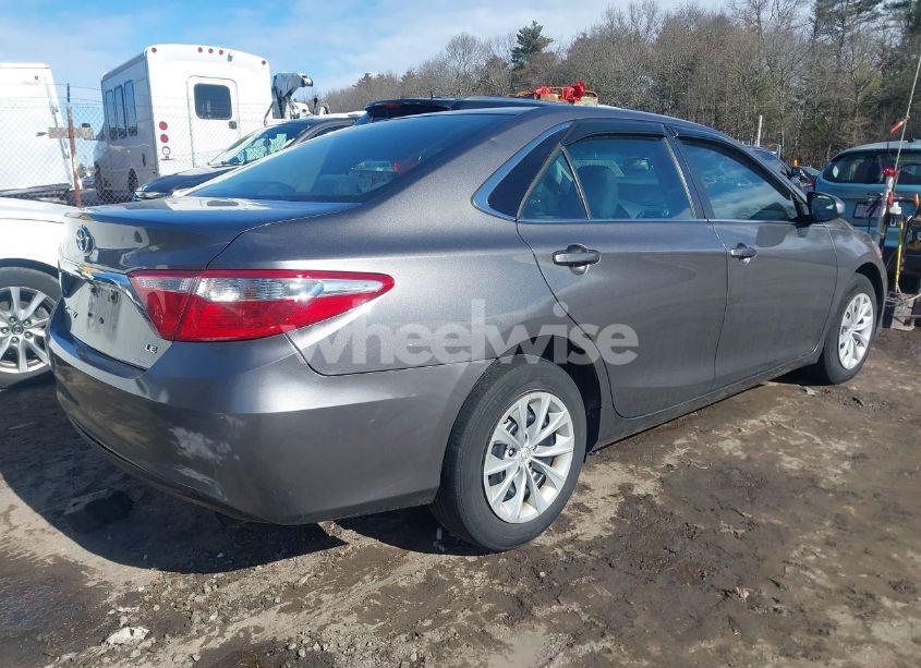 Photo 4 of 2016 Toyota Camry LE (VIN 4T4BF1FK6GR579599)