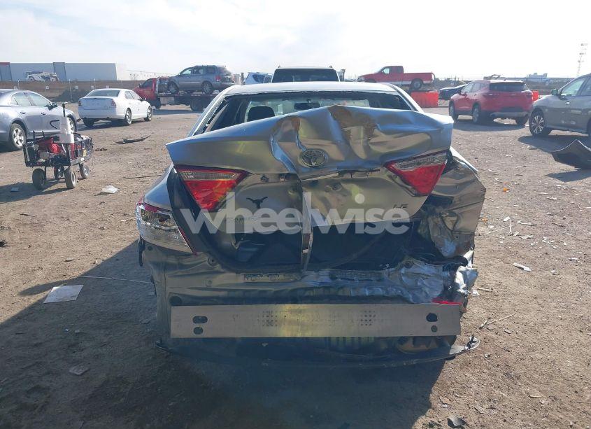 Photo 16 of 2016 Toyota Camry LE (VIN 4T4BF1FK6GR584589)