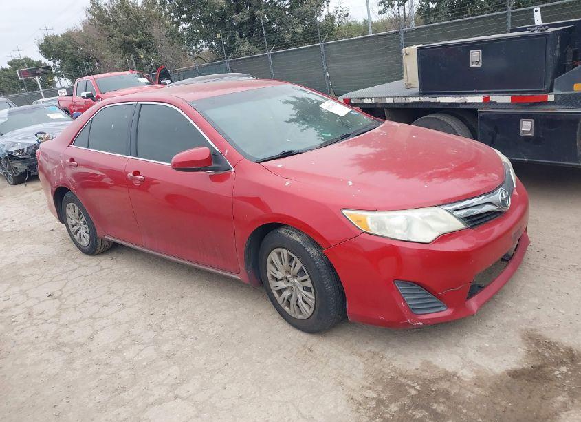 2012 Toyota Camry LE (VIN 4T4BF1FK7CR164995) main photo