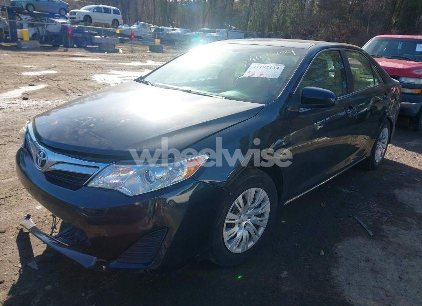 Photo 2 of 2012 Toyota Camry LE (VIN 4T4BF1FK7CR184678)