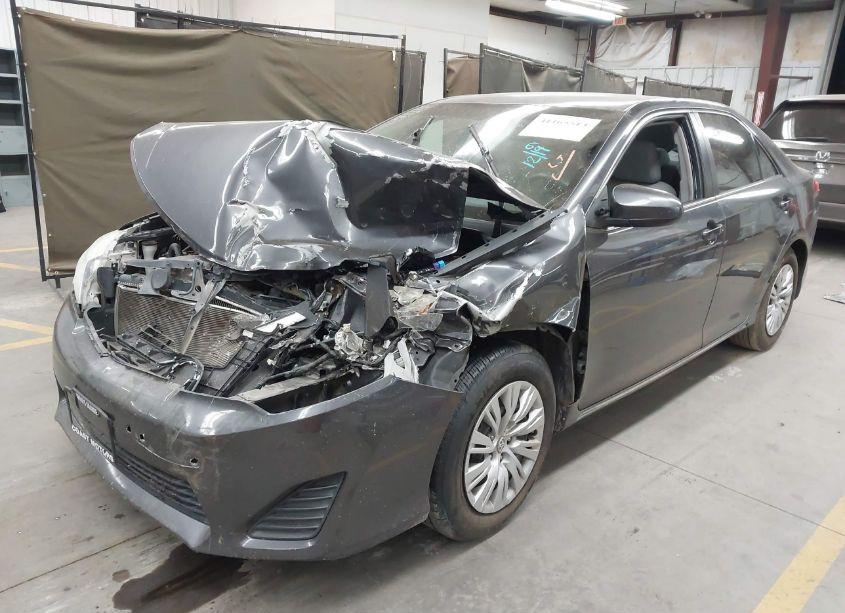 Photo 2 of 2012 Toyota Camry LE (VIN 4T4BF1FK7CR215427)