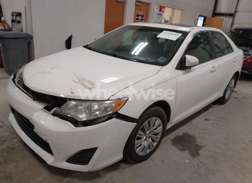 Photo 2 of 2012 Toyota Camry LE (VIN 4T4BF1FK7CR260707)