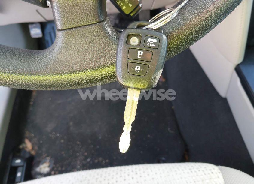 Photo 11 of 2013 Toyota Camry LE (VIN 4T4BF1FK7DR279226)