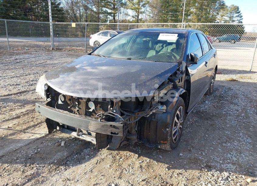 Photo 6 of 2013 Toyota Camry LE (VIN 4T4BF1FK7DR279226)