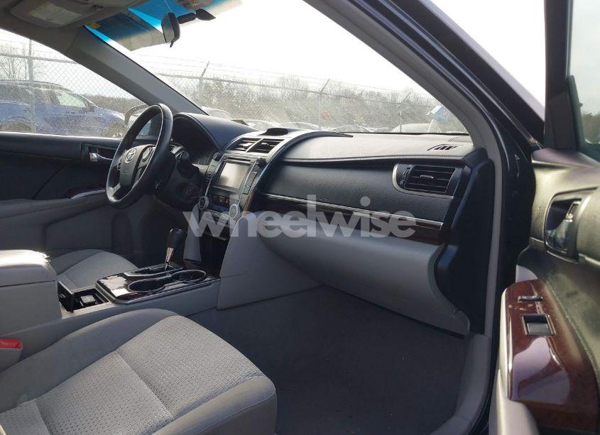 Photo 5 of 2013 Toyota Camry XLE (VIN 4T4BF1FK7DR279792)