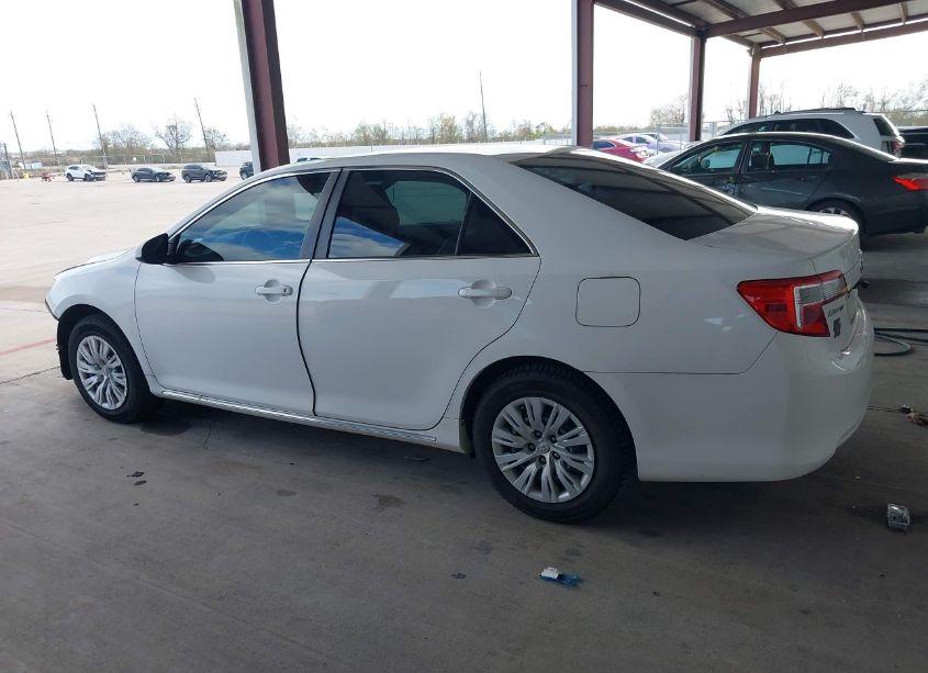 Photo 14 of 2013 Toyota Camry LE (VIN 4T4BF1FK7DR282272)