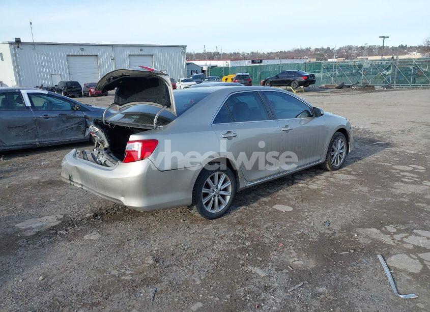 Photo 4 of 2013 Toyota Camry XLE (VIN 4T4BF1FK7DR284863)