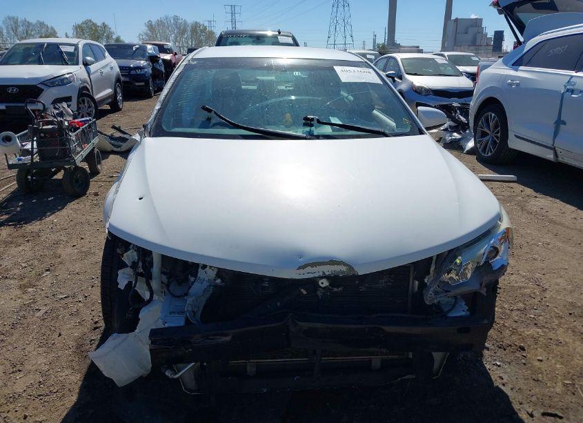 Photo 13 of 2013 Toyota Camry LE (VIN 4T4BF1FK7DR300169)