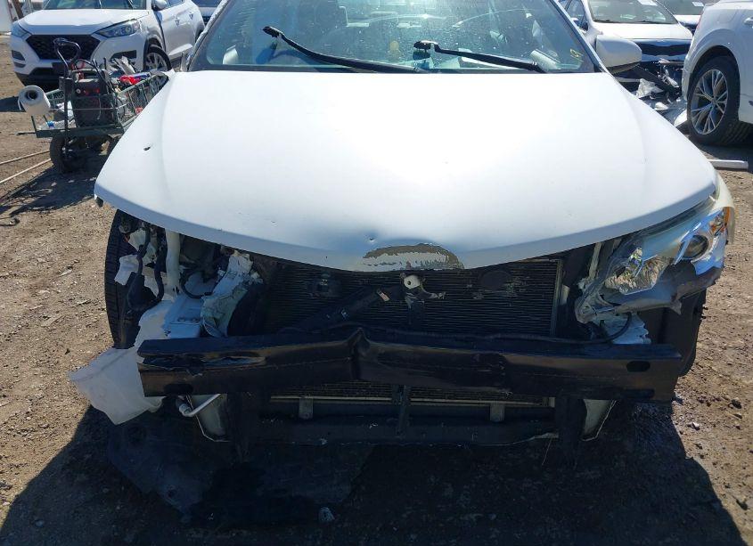 Photo 6 of 2013 Toyota Camry LE (VIN 4T4BF1FK7DR300169)