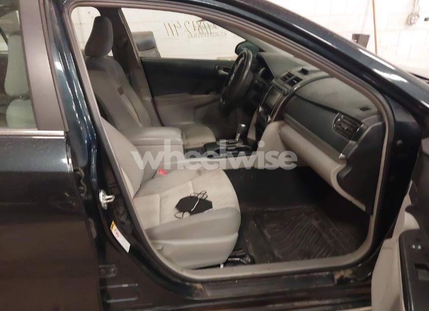 Photo 5 of 2013 Toyota Camry LE (VIN 4T4BF1FK7DR304139)