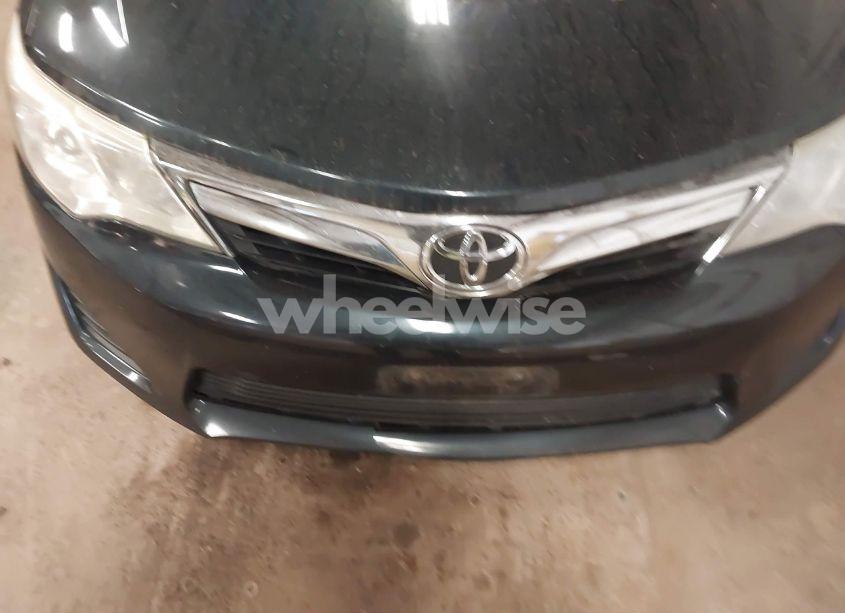 Photo 6 of 2013 Toyota Camry LE (VIN 4T4BF1FK7DR304139)