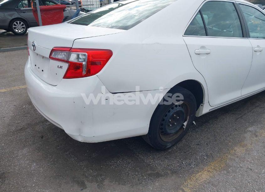 Photo 19 of 2013 Toyota Camry LE (VIN 4T4BF1FK7DR316677)