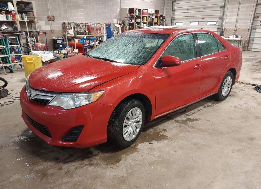 Photo 2 of 2013 Toyota Camry LE (VIN 4T4BF1FK7DR329297)
