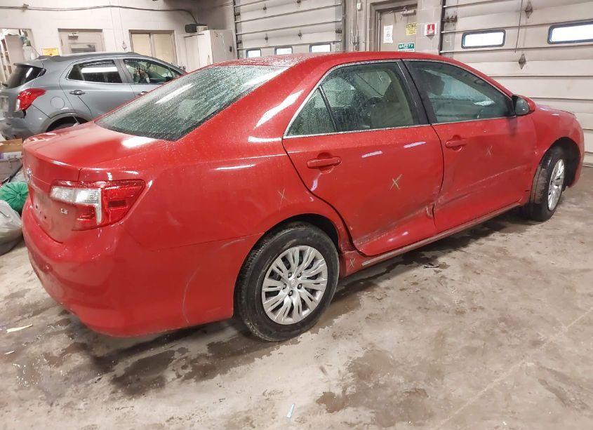 Photo 4 of 2013 Toyota Camry LE (VIN 4T4BF1FK7DR329297)