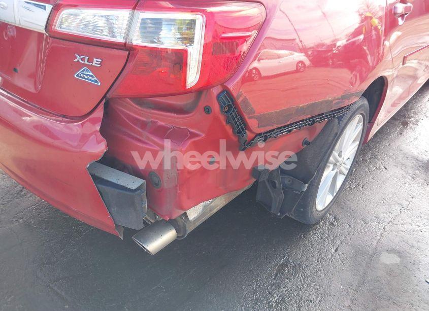 Photo 17 of 2013 Toyota Camry XLE (VIN 4T4BF1FK7DR335519)