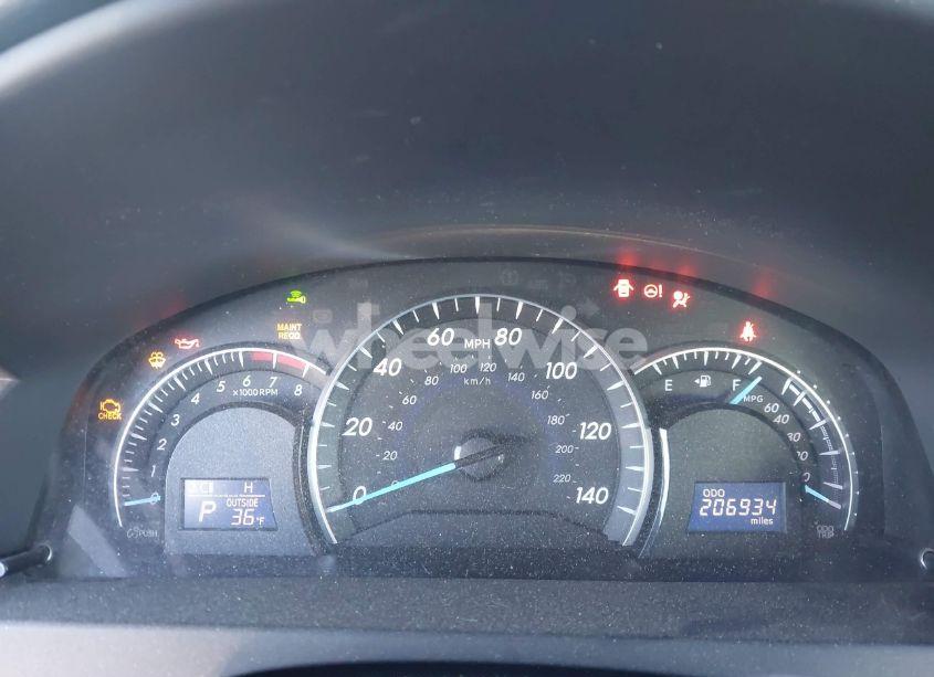 Photo 7 of 2014 Toyota Camry XLE (VIN 4T4BF1FK7ER358316)