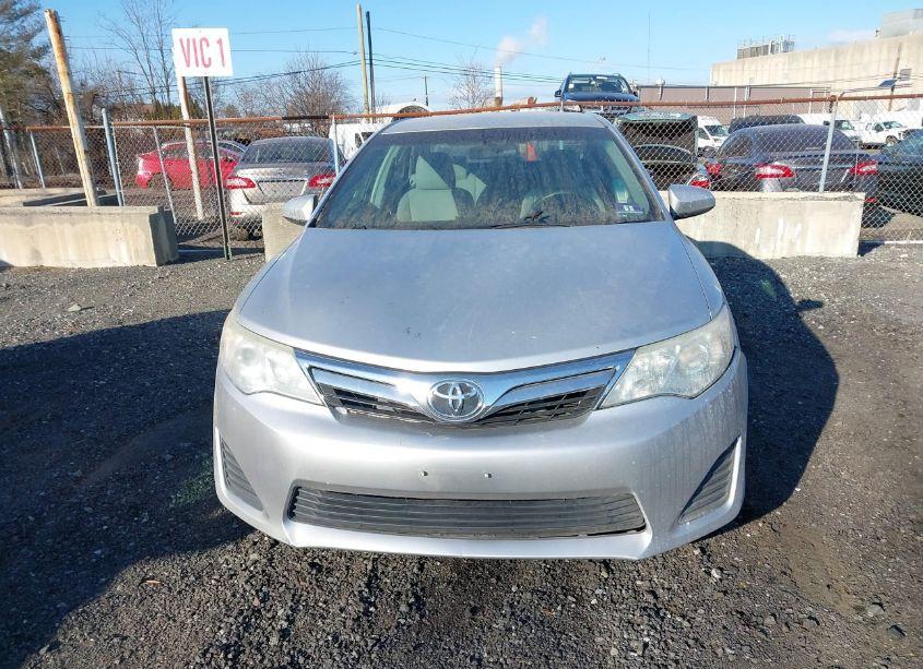 Photo 12 of 2014 Toyota Camry LE (VIN 4T4BF1FK7ER359059)