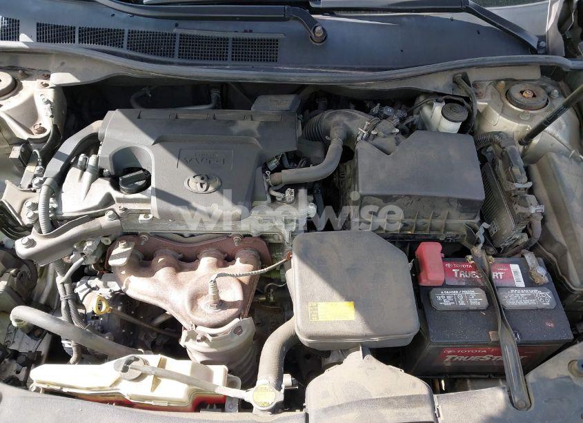 Photo 10 of 2014 Toyota Camry XLE (VIN 4T4BF1FK7ER360325)