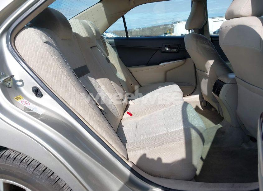 Photo 8 of 2014 Toyota Camry XLE (VIN 4T4BF1FK7ER360325)