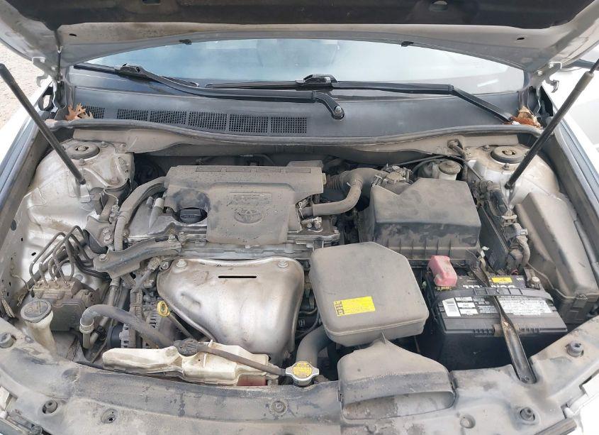 Photo 10 of 2014 Toyota Camry LE (VIN 4T4BF1FK7ER360597)