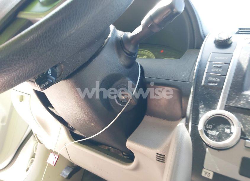 Photo 11 of 2014 Toyota Camry LE (VIN 4T4BF1FK7ER363113)