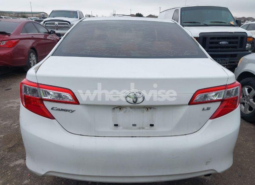 Photo 16 of 2014 Toyota Camry LE (VIN 4T4BF1FK7ER363113)