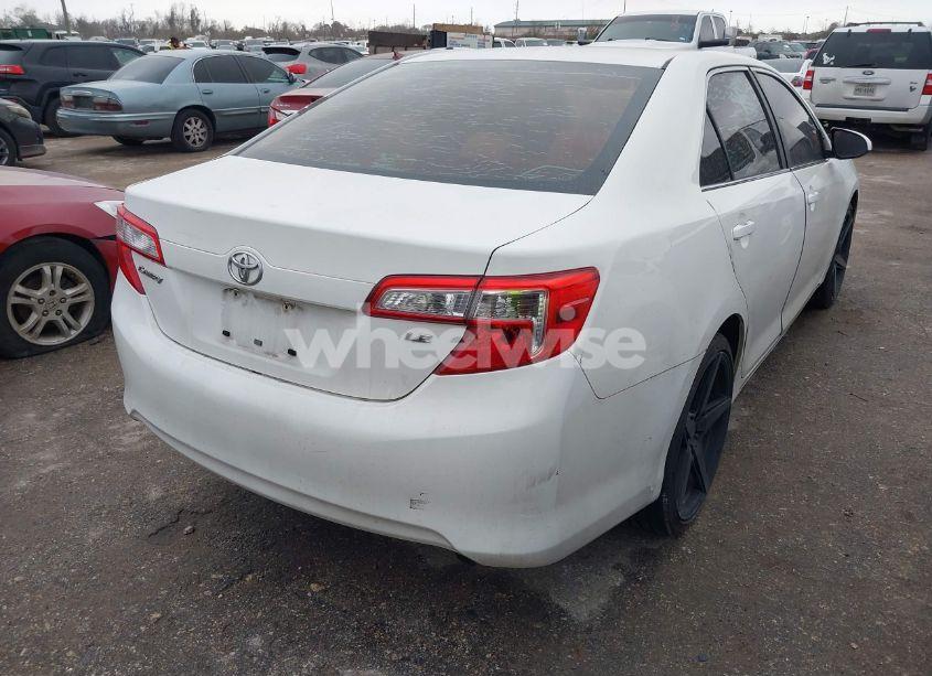 Photo 4 of 2014 Toyota Camry LE (VIN 4T4BF1FK7ER363113)