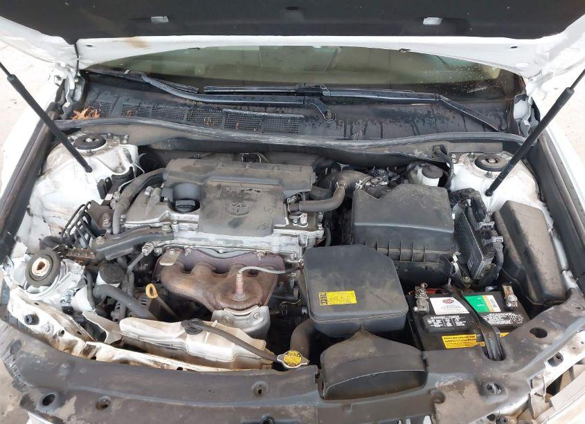 Photo 10 of 2014 Toyota Camry LE (VIN 4T4BF1FK7ER371390)