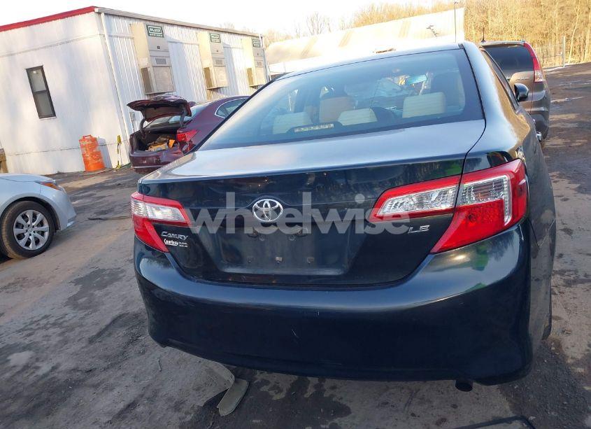 Photo 16 of 2014 Toyota Camry LE (VIN 4T4BF1FK7ER374757)